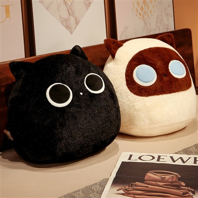 Nalukneng ken Napintas a Bileg ti Panagpaimbag: Cat Plush, Naalumamay a Panag...